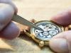 Comment changer la pile d'une montre-bracelet