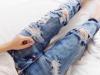 Life-Hack: DIY-Jeans mit Fransen